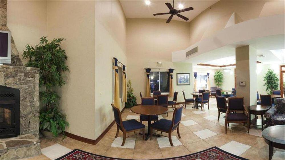 Holiday Inn Express Hotel & Suites Cherokee-Casino By Ihg Kültér fotó
