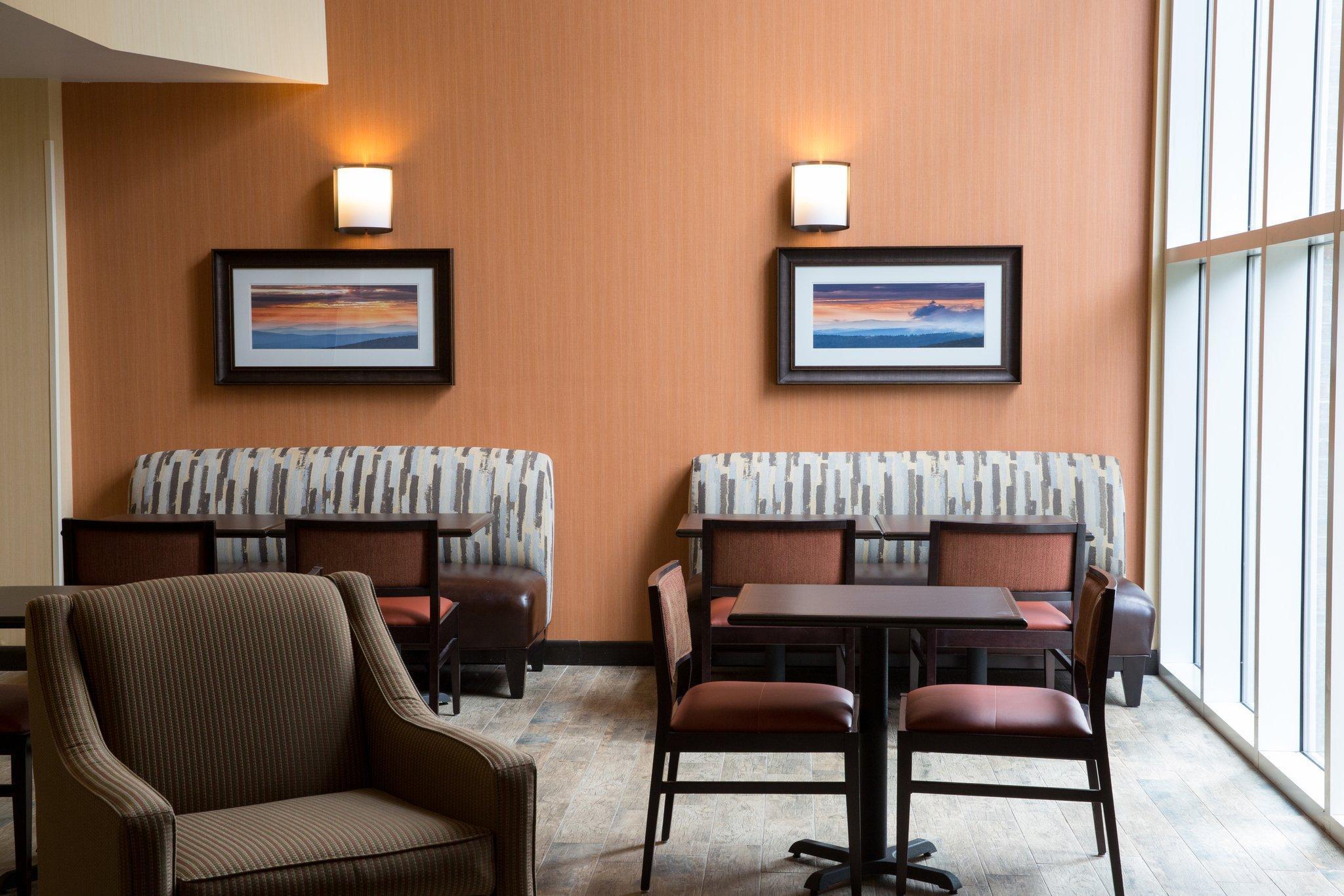 Holiday Inn Express Hotel & Suites Cherokee-Casino By Ihg Kültér fotó